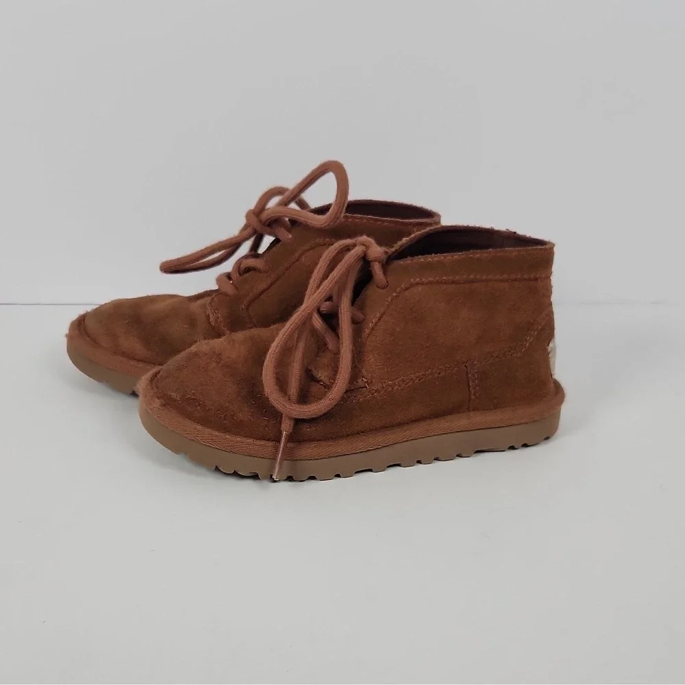 UGG Neumel Kids Boots Chestnut Brown Suede Chukka Lace Up 1010269K 10T